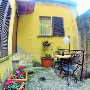 Cozy Garden Retrait Varenna